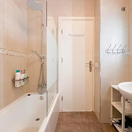 Sea View Beachfront Апартаменты