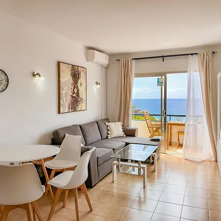 Apartment Sea View Beachfront *