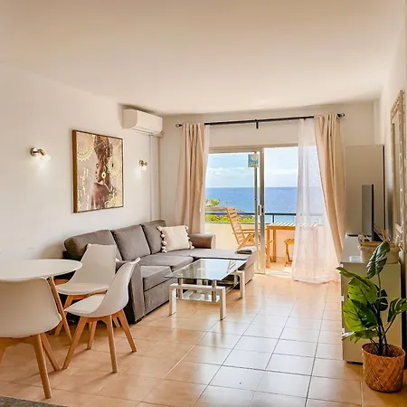 Sea View Beachfront Apartment Playa Paraiso (Tenerife)
