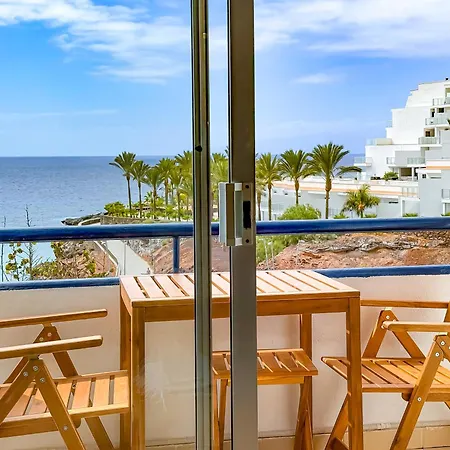 Apartment Sea View Beachfront *